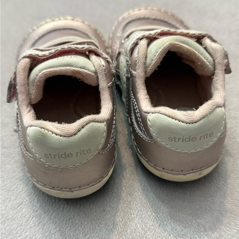 Stride Rite Toddler Shoes – Size 4.5 Wide (W) Metallic Pink Easy On/Off - Picture 2 of 8